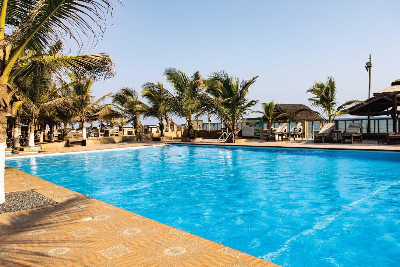 Ocean Green Beach Resort Prampram Exterior foto